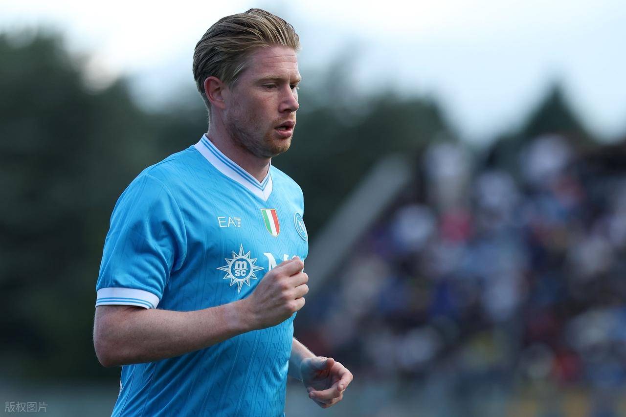 👀近10次悉尼德比合计攻入33球，且没有一场战成0-0（👀悉尼德比近10战轰入33球，无一场0-0）