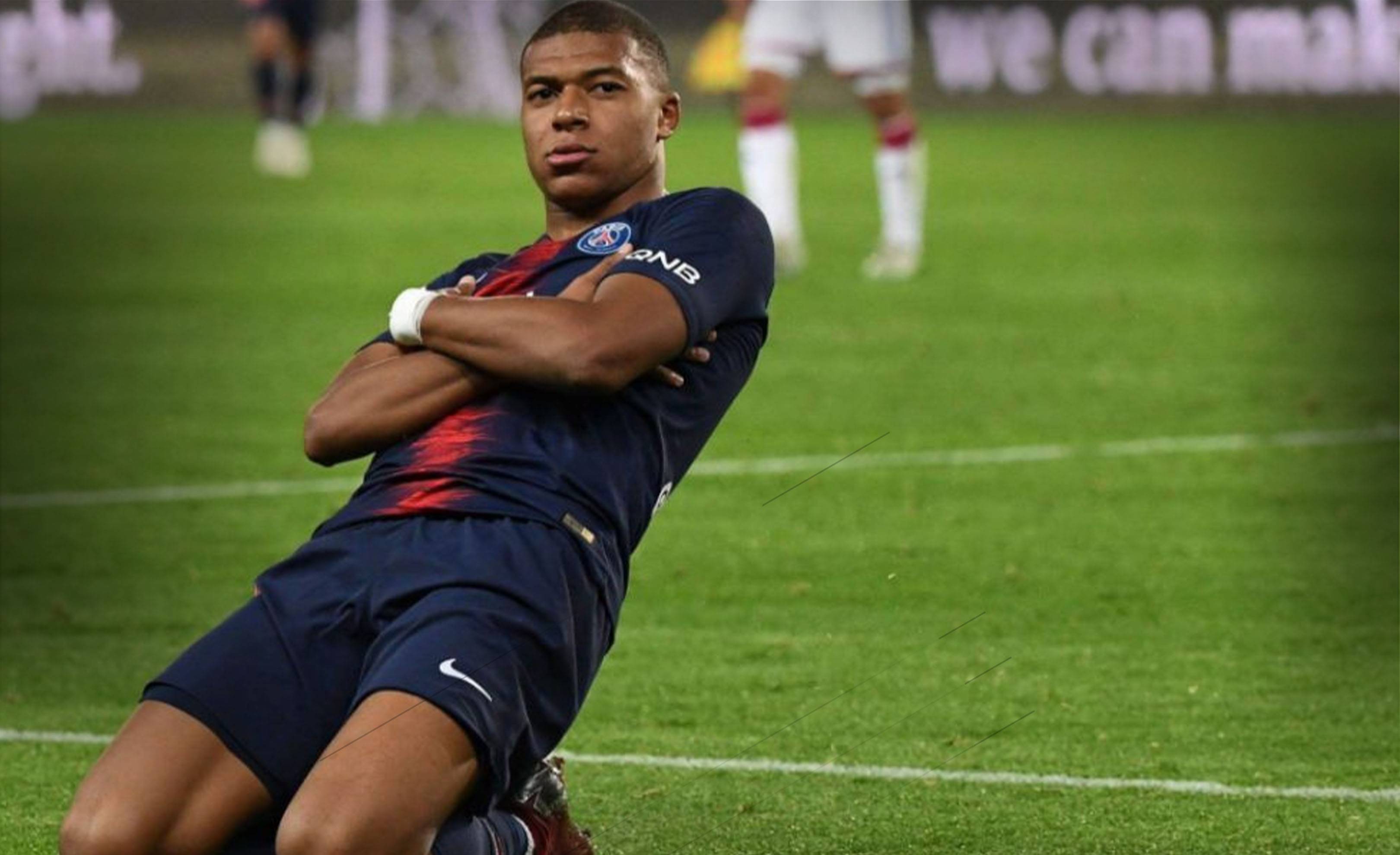 2025中冠奖项公布：厦门队张越包揽最佳球员、最佳射手（2025中冠奖项出炉：厦门队张越荣膺最佳球员并获最佳射手）