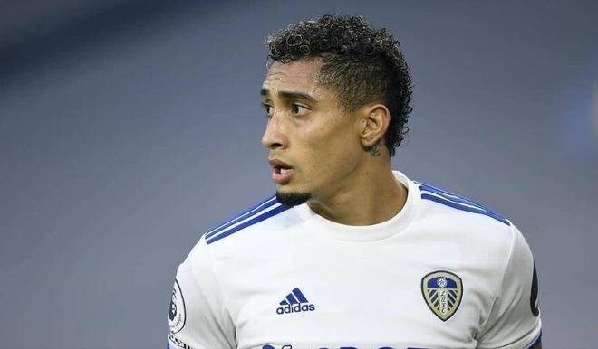 官方：费迪南德将担任世界杯抽签仪式主持人，布雷迪、奥尼尔等参加（官宣：费迪南德担纲世界杯抽签仪式主持，布雷迪、奥尼尔等将出席）