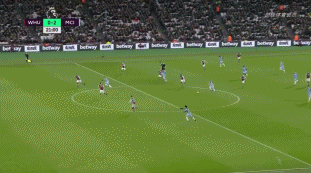 现在米兰是否会是联赛冠军头号热门？里奇：不能这么说（米兰已是联赛夺冠最大热门？里奇：现在还不能这么定论）