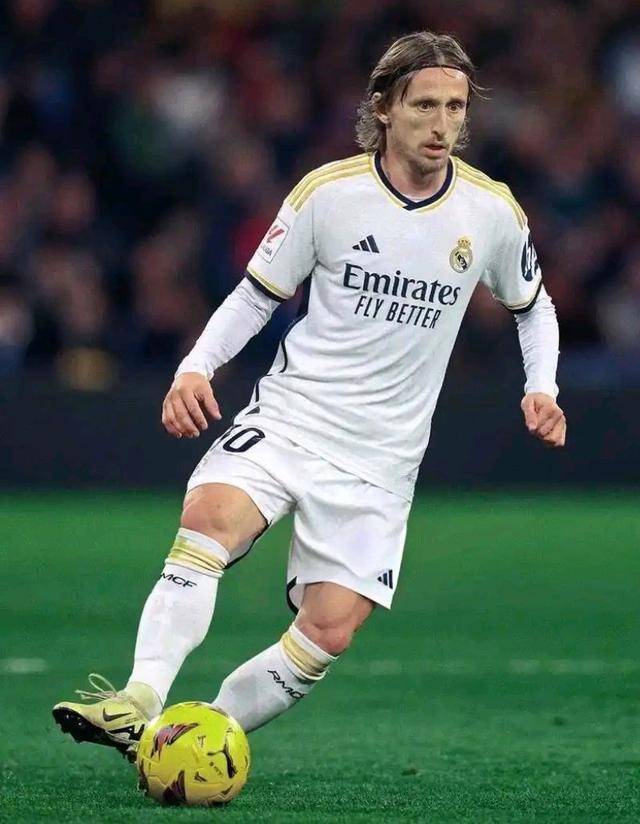 世界杯诡事录之抽签篇：重温国足被抽出的那一刻（世界杯奇闻录之抽签记：再现国足被抽中的瞬间）