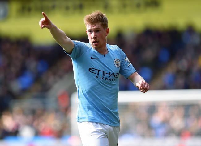 皇马反击效率惊人（皇马反击如闪电，高效致命）